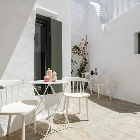 Mykonian Living The Little Venice & Appartamento *